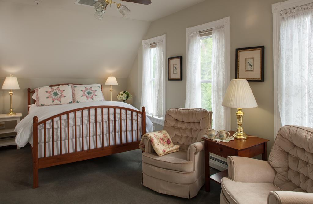 The Maple Leaf Inn Barnard Habitación foto